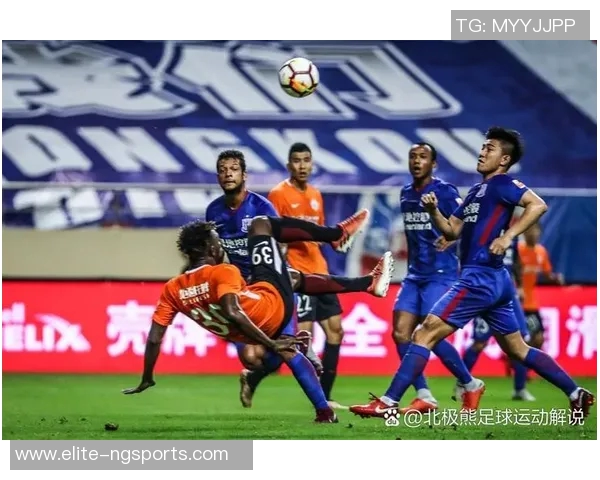 达尼洛的足球之路：从青训小将到世界舞台的闪耀明星